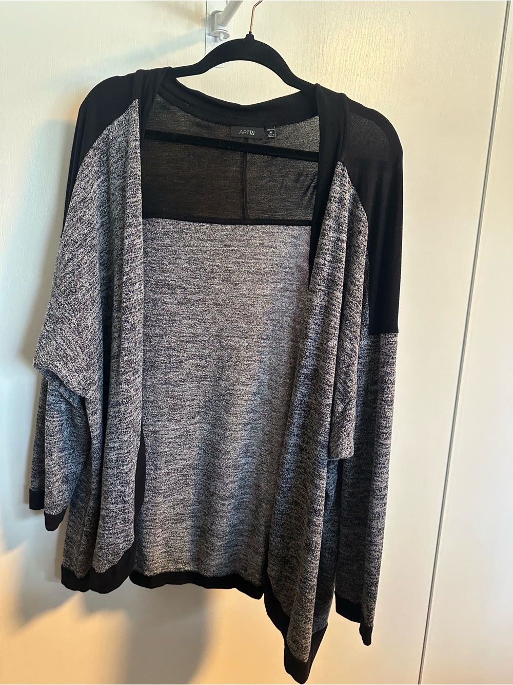 Apt. 9 Two-Tone Black and Gray Open-Front Cardigan Size 3X